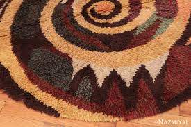 vine round swedish rya rug