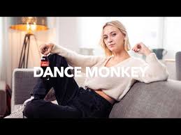 dance monkey magyar szöveg