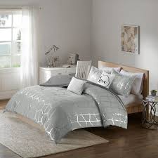 Silver King Comforter Set
