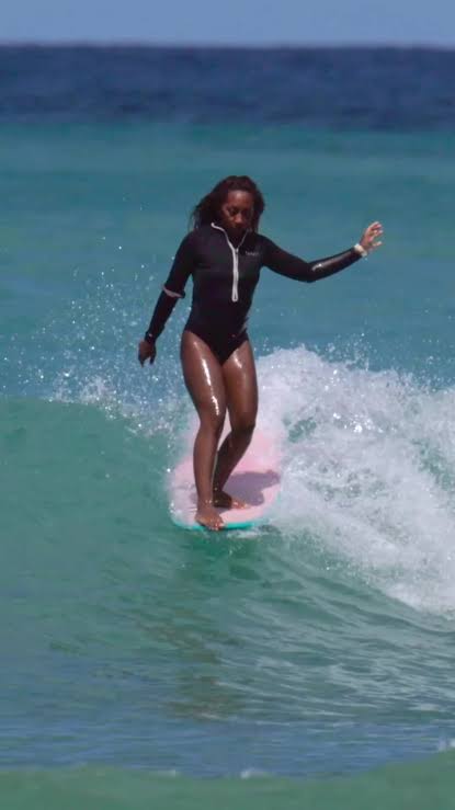 Black Girl Magic ?????? #surfergirl #blacksurfer #hawaii #curvysurfer #longboarddancing #melaninqueen #blacktiktokcommunity #browngirltiktok #representation #billabongwomens #hangten #waikiki ...