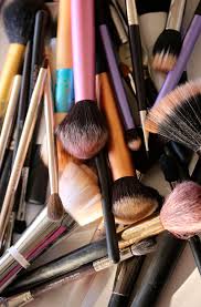 wash your makeup brushes