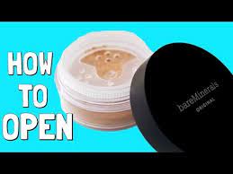 open bareminerals foundation container