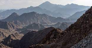 Hiker dead and two others rescued in Sharjah mountains - Dubai 92 - Your  Dubai 92