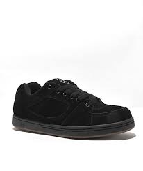es accel og black skate shoes zumiez