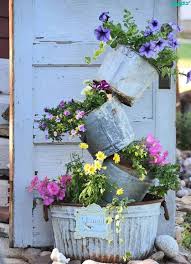 Diy Vintage Garden Decorations Ideas