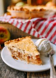 flaky apple pie plus our pie crust