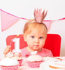 ultimate guide to planning a first birthday
