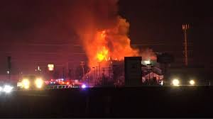 fire breaks out in texas hotel as