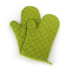 Bread, crisp salad and cool lemon dessert. Cotton Oven Mitts Flame Retardant Quilted Silicone Coating Oven MittsaÆ'a A A Heat Resistant Potholder Gloves Microwave Oven Glove For Kitchen Bbq By B Leeks One Pair Green By B Leeks Amazon In Home Kitchen