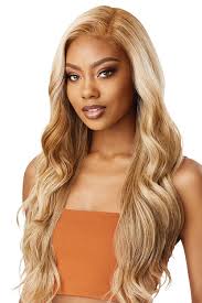 Honey blonde is a hair colour with a blend of light brown and sunkissed blonde with warm gold tones. Outre Color Bomb Kimani Synthetic Lace Front Wig