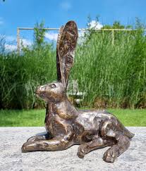 Bronze Hare Garden Decoration Beautiful