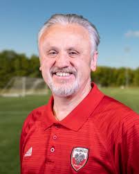 His meteoric rise in coaching career came when he was named as the head coach of san francisco 49ers in 2011.belonging from a great soccer family, jim was meant to be a global name in football world. Coaches Polonia Soccer Club