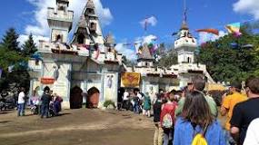 what-is-the-biggest-ren-faire-in-the-world
