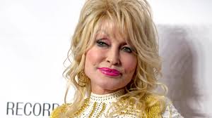 dolly parton reveals what she looks