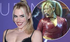Still married to her husband laurence fox? Billie Piper Admits She Struggles To Remember Life As A Teen Pop Star After Burying The Stress Daily Mail Online