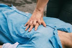 Get cpr certified online quickly and easily. Bystanders Less Likely To Perform Cpr On Women Studies Say