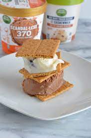 low calorie ice cream cookie sandwiches