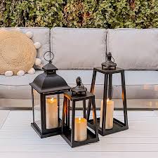 Cooper Outdoor Lantern With Flameless