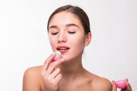6 best lip balms to lighten dark and