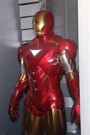 In the process of returning to the present he is turned into steel by a magnetic field, and his attempts to warn the public are ignored and mocked. Iron Man Arabvid Org What S Going On With Iron Man S Armor In Avengers Tony Stark Iron Man Gubuk Pendidikan