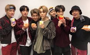 But bts meals will only be sold via online food delivery, with grab offering its riders extra monetary incentives to deliver mcdonald's. Bts Announces Bts Meal Collaboration With Mcdonald S