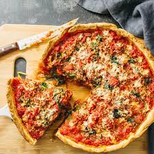 chicago deep dish pizza with spinach