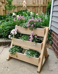 Tiered Vertical Cedar Planter 24 Or 36