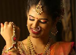 shree bhuvana makeup artist