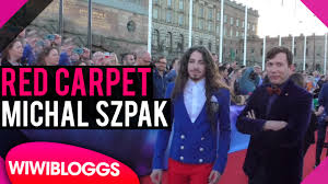 Michal szpak песню скачать в качестве mp3. Michal Szpak Poland Eurovision 2016 Red Carpet Wiwibloggs Youtube