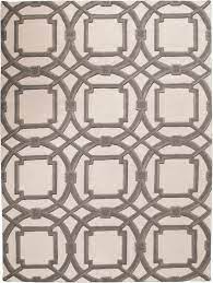 arabesque 9 x 12 rug in grey and ivory