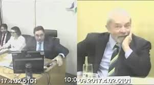 Resultado de imagem para Fotos de Lula em vÃ­deo-conferÃªncia com juiz Bretas
