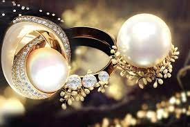jewelry gold rings with white pearl