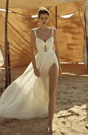Discover the latest dresses with asos. Bohemian Wedding Dresses Boho Wedding Dress Ideas For Hippie Brides