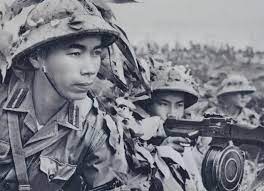 The other is a war correspondent. The Best Vietnam War Stories By Vietnamese Authors