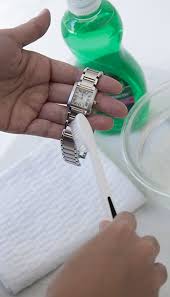 how to clean any type of watch bracelet