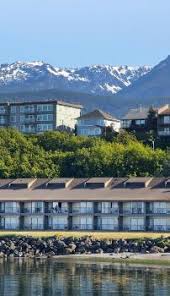 port angeles hotels with luge