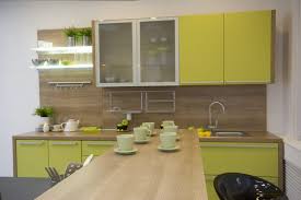 kitchen cabinet using plexigl sheets