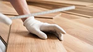 seal the seams of laminate flooring