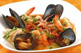 seafood medley in tomato er sauce