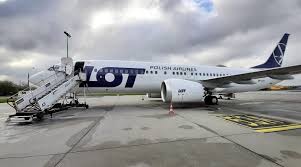 lot polish airlines economy cl