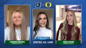 Her birthday, what she did before fame, her family life, fun trivia facts, popularity rankings, and more. Ncaa Softball Oregon Haley Cruse Jasmine Sievers United As One Interview Facebook