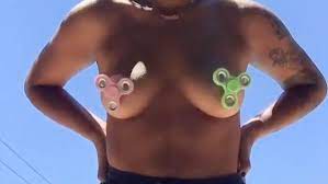 Fidgetiddies Are Actually Fidget Spinners for Your Nipples | Glamour