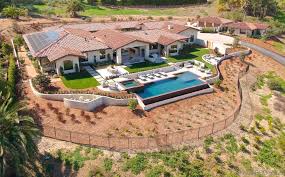 Exquisite Luxury Home In Rancho Santa