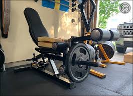 After getting a herniated disk in my neck from doing the traditional… Body Solid Glce365 Leg Extension Curl Machine Review