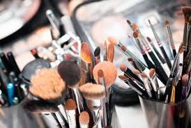 how to clean makeup brushes and why it