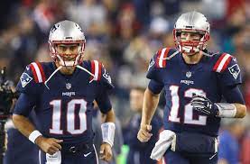 There are like hundreds of pictures of jimmy's visit at hanover with #edelman but here's my favorite. Patriots Rumors Ne Working On New Jimmy G Contract Ahead Of Trade