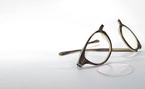 fixing broken plastic eyeglasses and