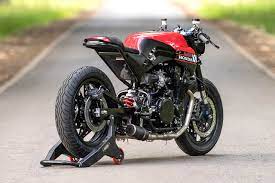 This bike has tons of upgrades including the inverted forks off a cb1000 and rear monoshock conversion. Cbx 750 Cafe Racer Parts Hobbiesxstyle