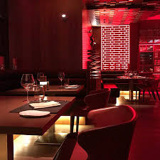 The famous italian interior style has been remarkable for being one of the most beautiful styles—if not the only one—for. Interior Picture Of Fireworks Urban Kitchen Baku Tripadvisor