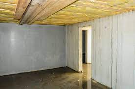 ways to dry out a damp basement